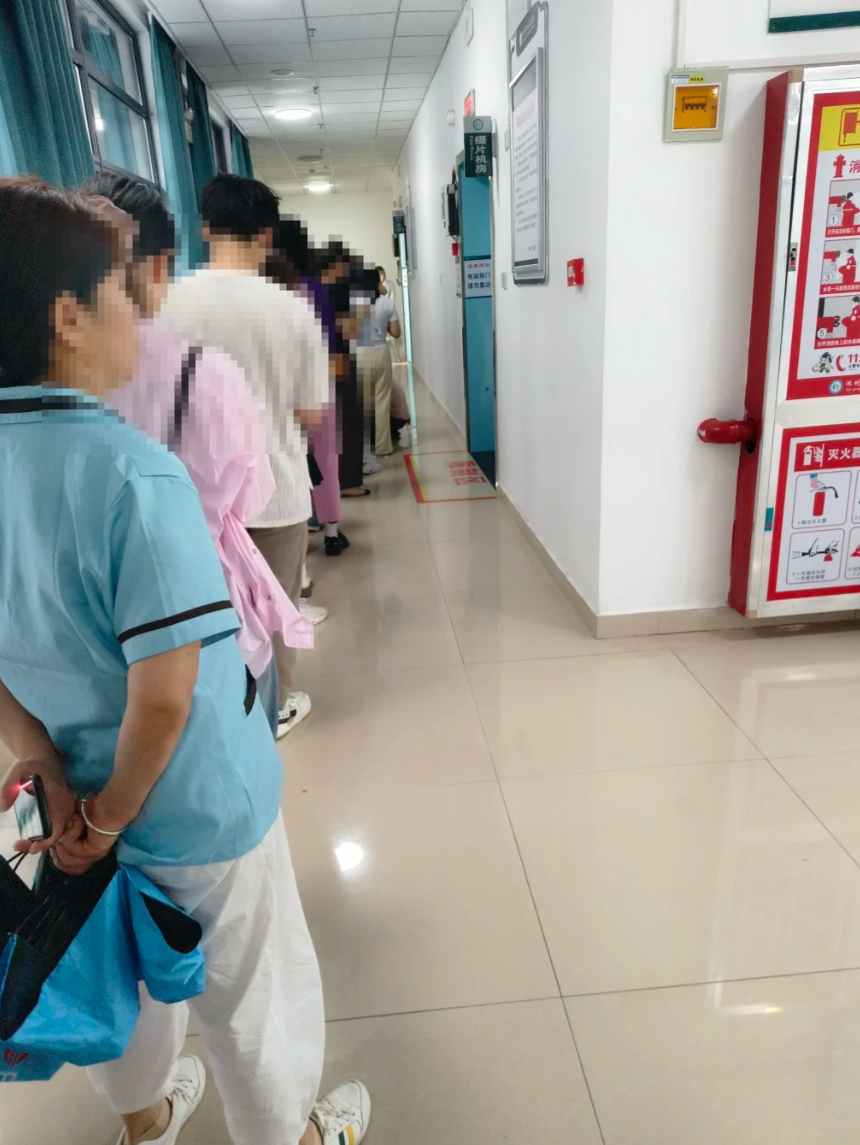 安顺找人代替抽血池州入职体检服务-第1张图片-代解忧